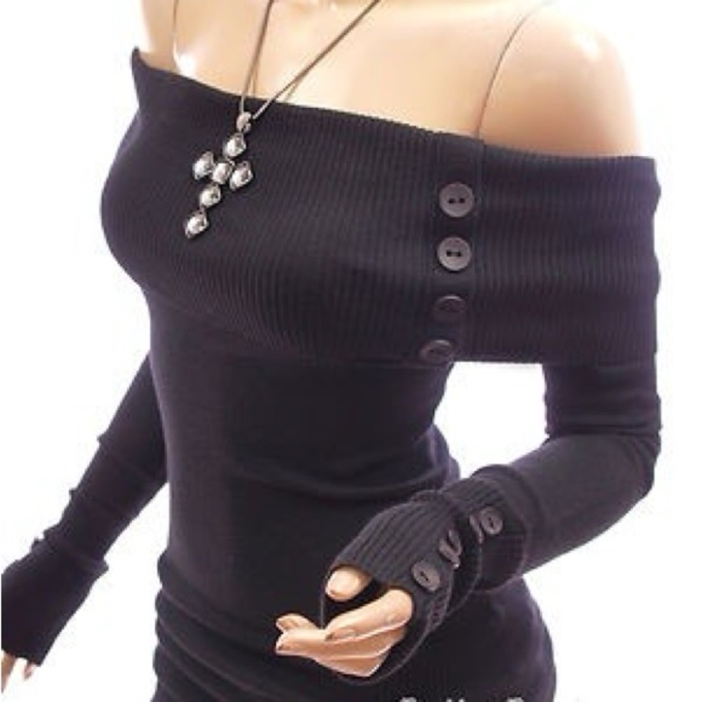 ISO!!!! looking for this top